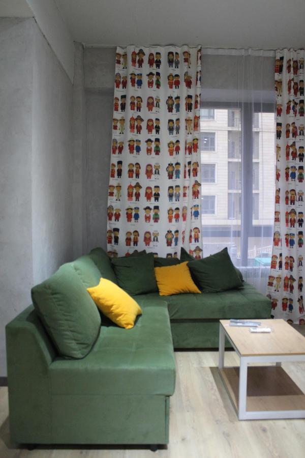 Izzzi Hostel Biškek Exteriér fotografie