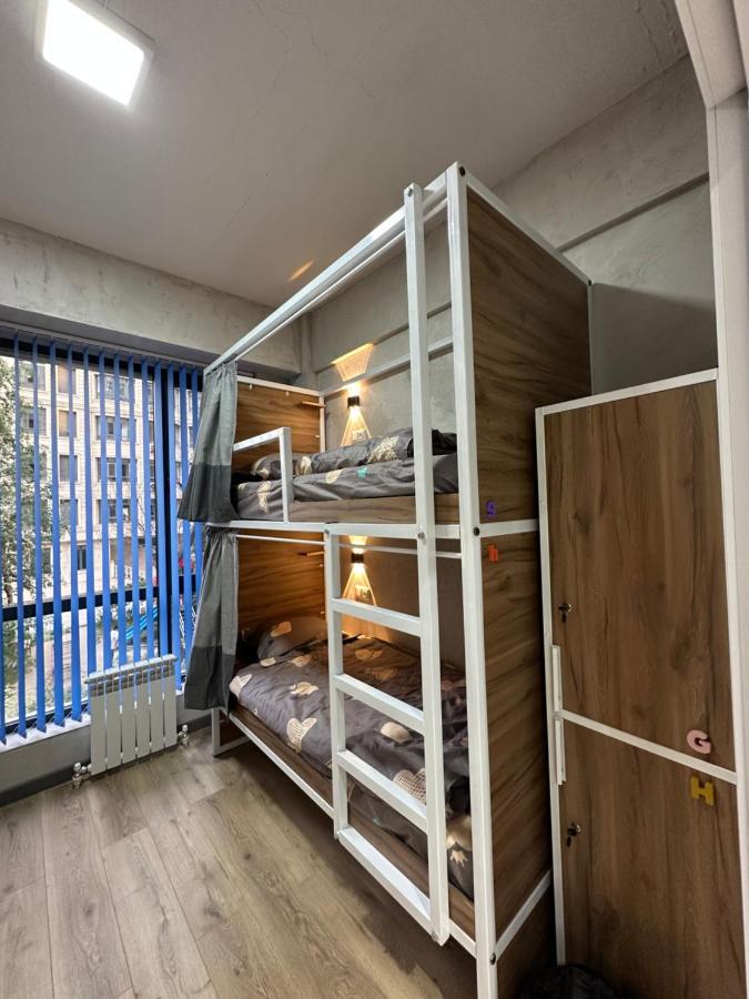 Izzzi Hostel Biškek Exteriér fotografie